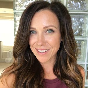 Meet your Posher, Courtney